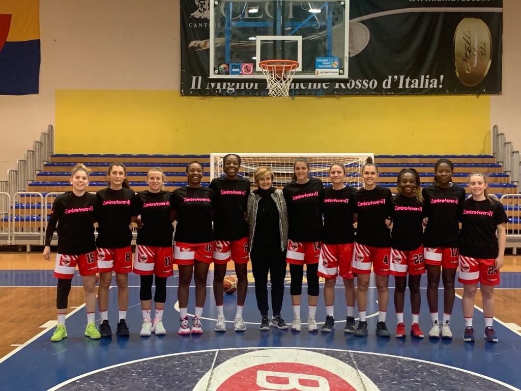 Questa immagine ha l'attributo alt vuoto; il nome del file è img_3105.jpg